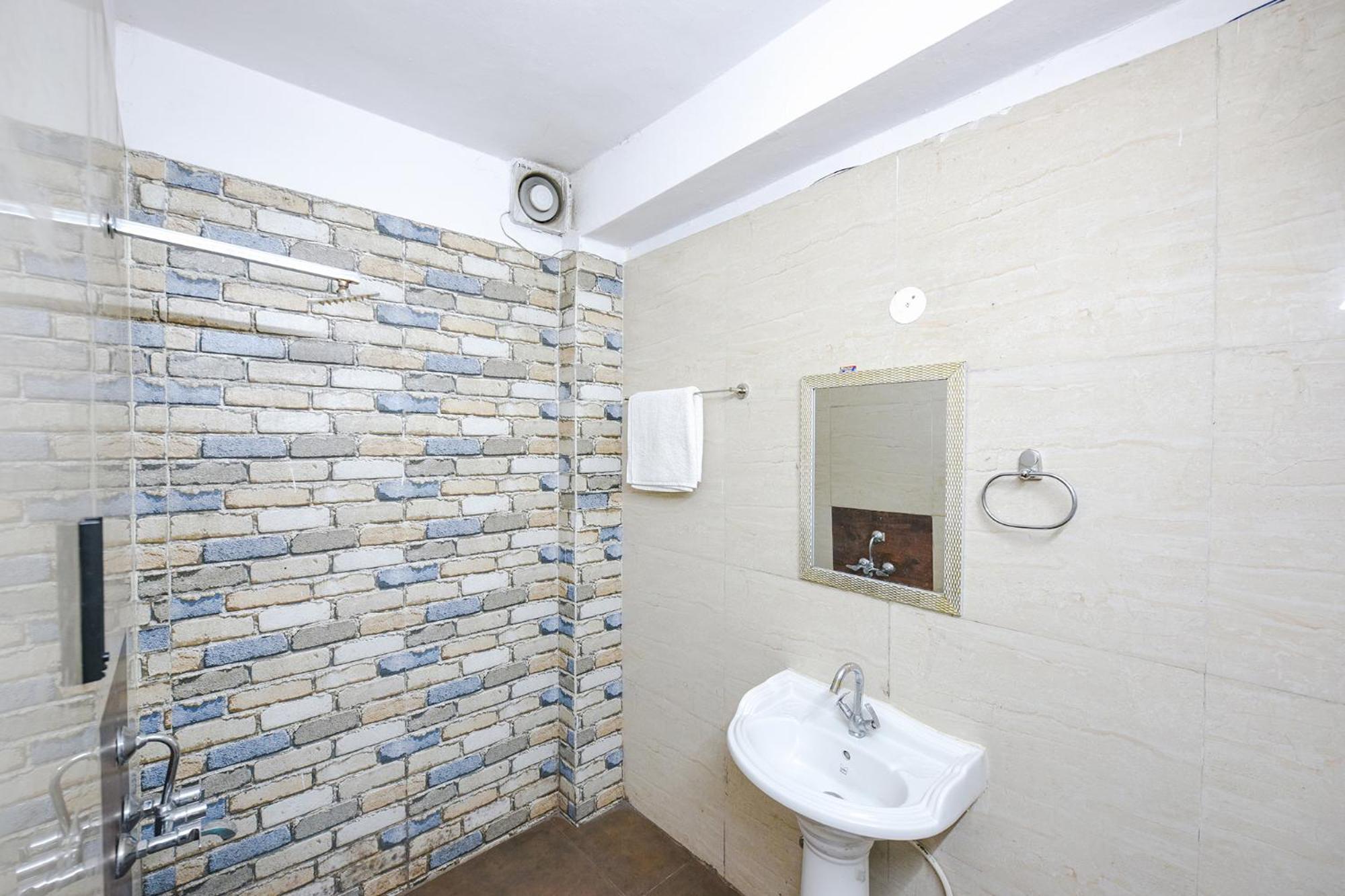 Fabhotel Kgf Dharampur  Zewnętrze zdjęcie
